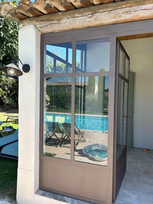 Villa Domitia Splendid View 5mn walk from center of Saint Remy - Villa - 70