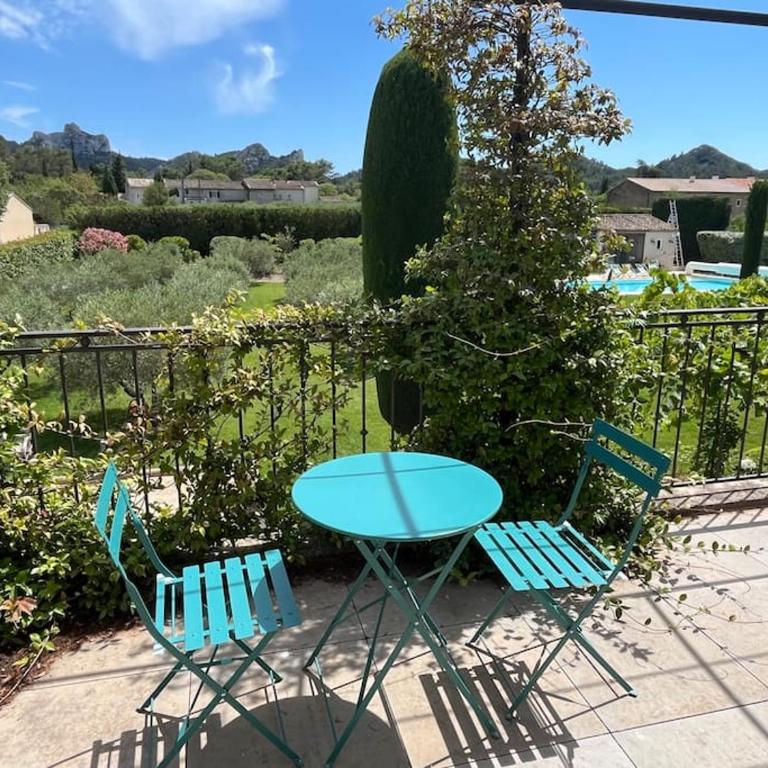 Villa Domitia Splendid View 5mn walk from center of Saint Remy - Villa - 90