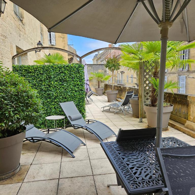 La Villa des Consuls - Gîte de tourisme de charme - Appartement avec Terrasse (Rez-de-Chaussée) - 5