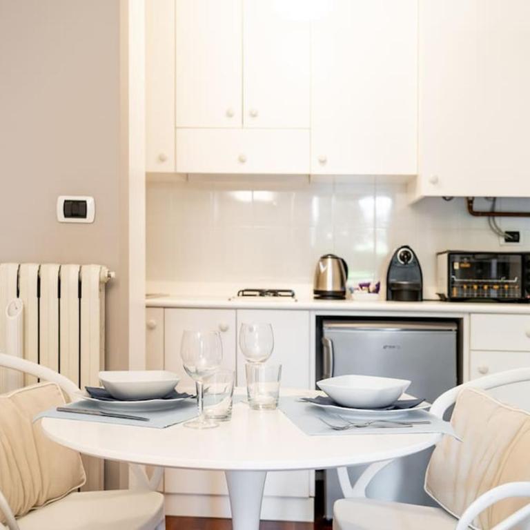 Stresa Garden Suite - Appartamento con 1 Camera da Letto - 8