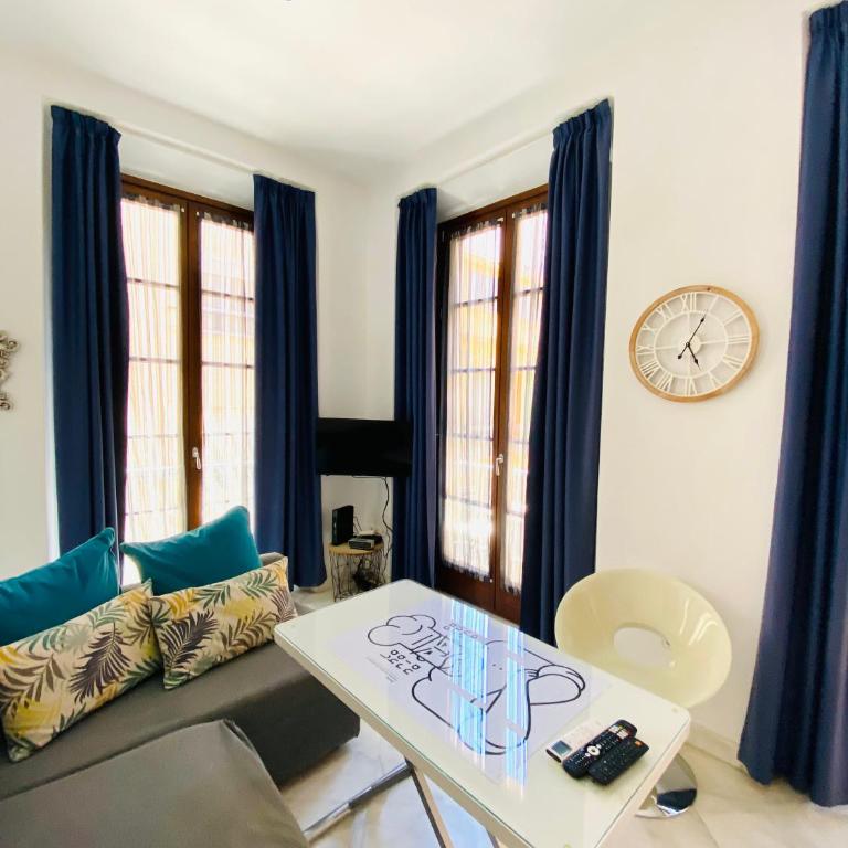 Apartamento en el centro de Málaga - Apartamento de 1 dormitorio - 2