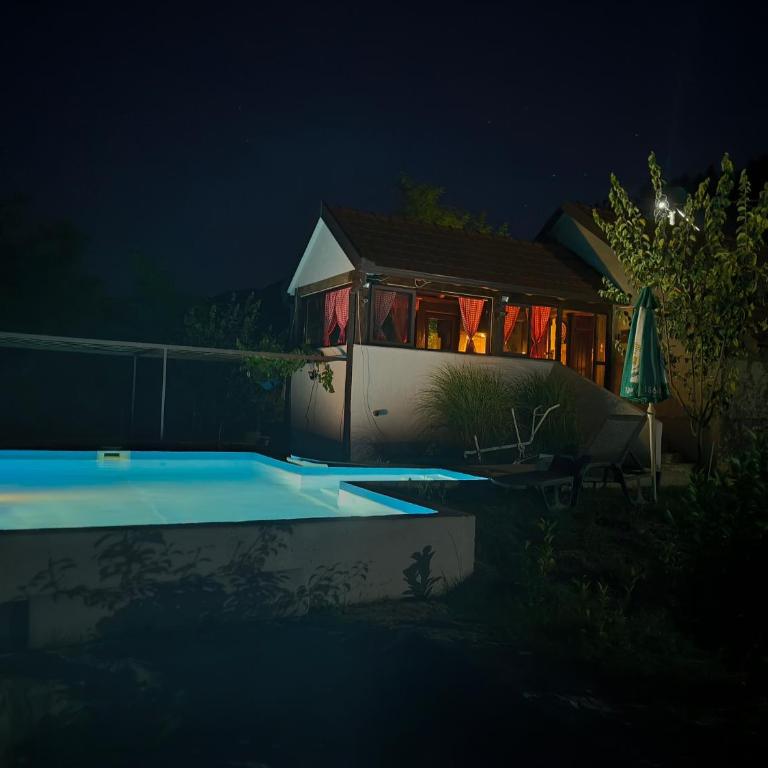 Trebinje - Vikendica Vukovic - Kuća sa 1 Spavaćom Sobom - 1