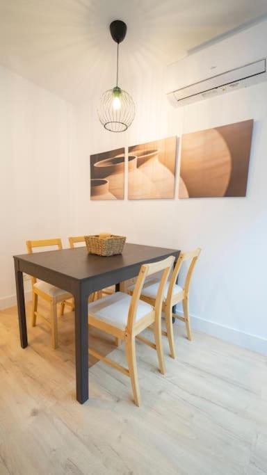 Granada Garden s Breeze - Three-Bedroom Apartment - 11