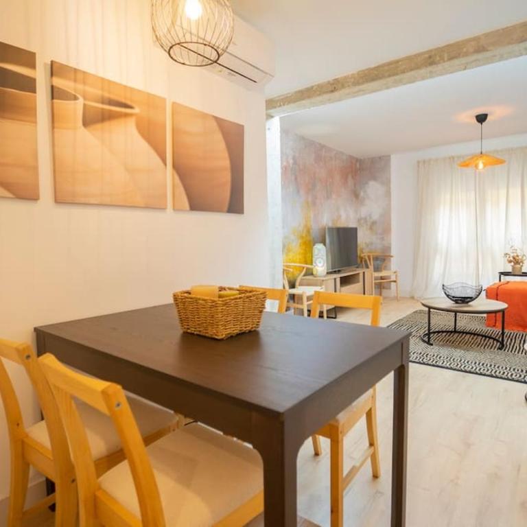 Granada Garden s Breeze - Three-Bedroom Apartment - 19