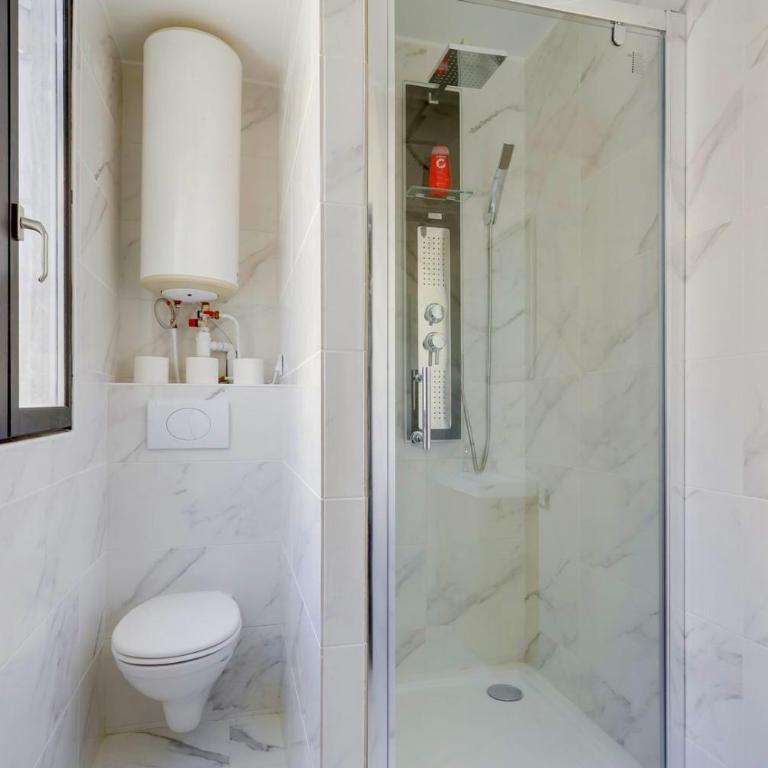 Bluestay 11 - Charmant Studio au Cœur de Paris - Appartement 1 Chambre - 12