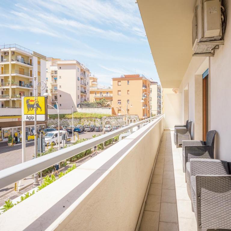 SorrentoVibes - Luxury Design Home & Jacuzzi in Heart of Sorrento - Appartamento con 2 Camere da Letto - 44