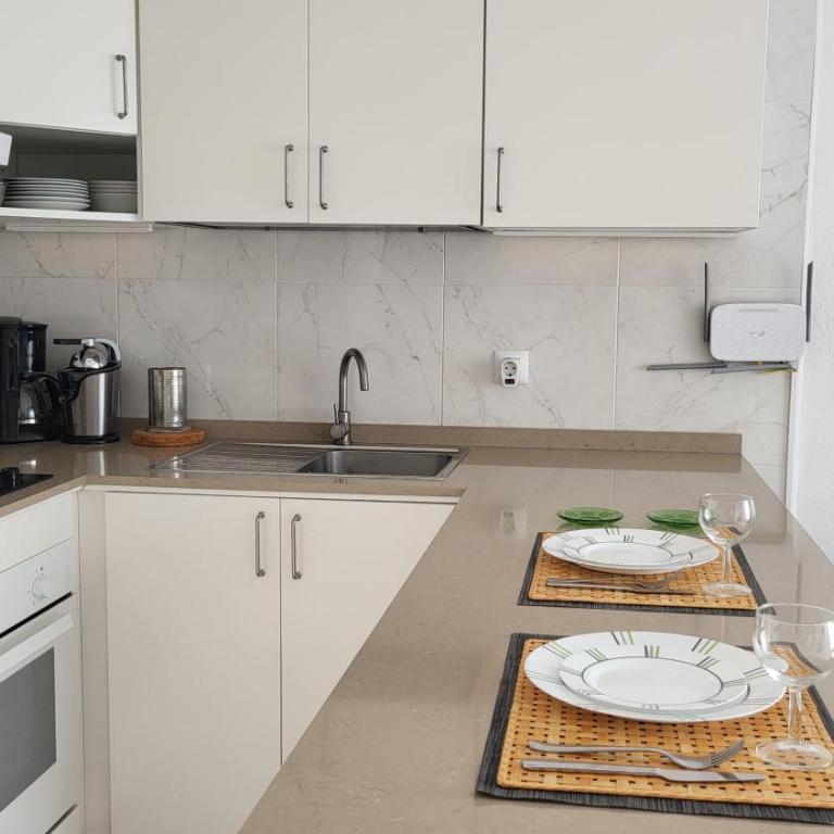 Fantastic flat with ocean view - One-Bedroom Apartment - 10