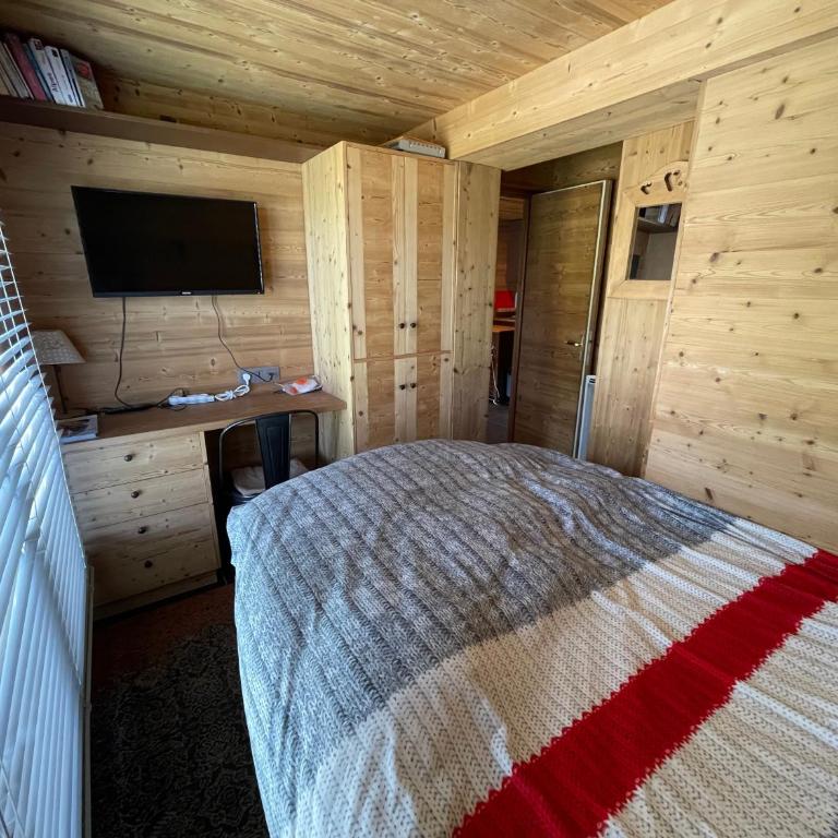 Wintergarten - Two-Bedroom Apartment - 1