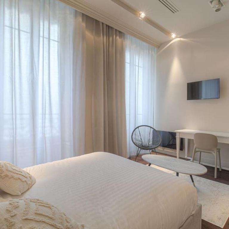 Appartement spacieux et lumineux pour 8, Lyon 1er - Two-Bedroom Apartment - 2