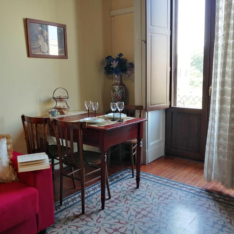 Penthouse view villa Bellini with elevator- Attico Bellini - Deluxe One-Bedroom Apartment with City View - 6