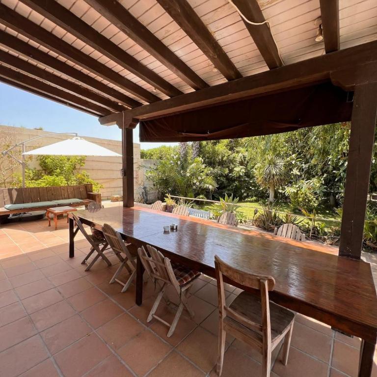 Kite House Tarifa - Single Room with Shared Shower and Toilet - 10