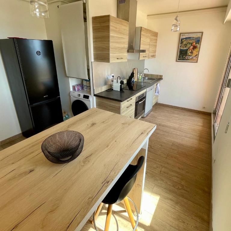 VUE EXCEPTIONNELLE - Ajaccio T3 rte Sanguinaires - Santa Lina - Appartement 2 Chambres - 11