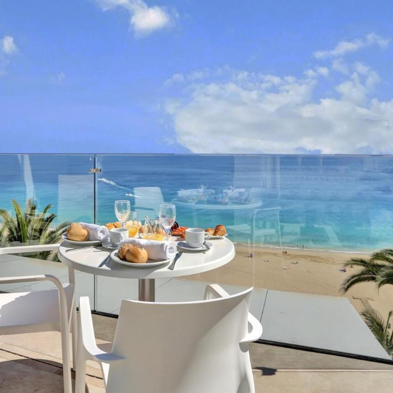 Apartamentos Garden & Sea Boutique Lodging by LIVVO - Apartment with Sea View - 1