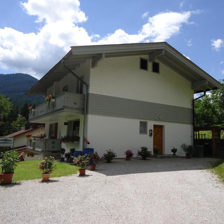 Ferienwohnung Rainer Vogelhaus - Apartment mit 2 Schlafzimmern und Dusche - 21