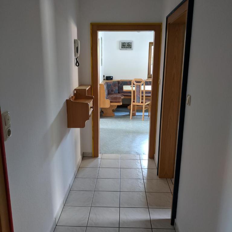 Ferienwohnung Rainer Kunterbunt - Apartment mit Dusche - 18