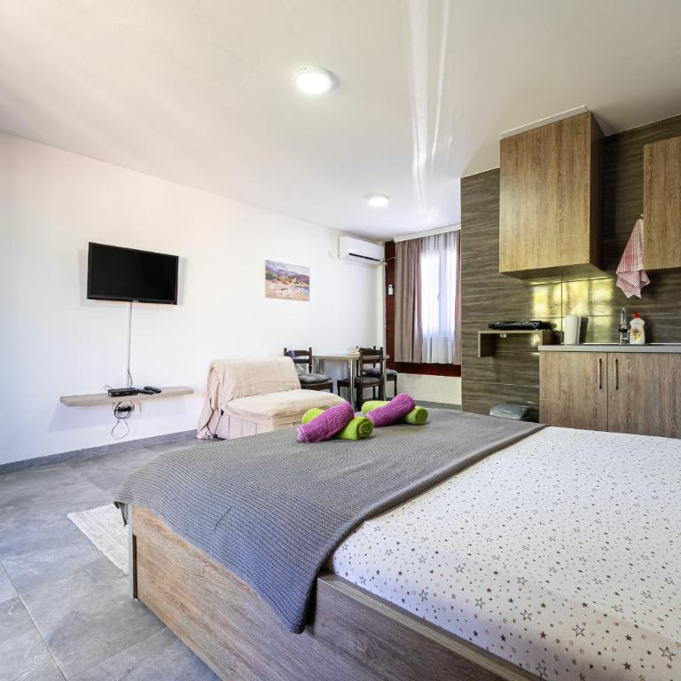 Apartments Obala - Apartman sa Pogledom na Vrt - 8