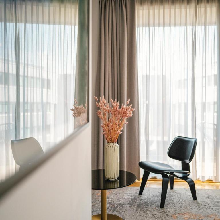 Lendhotel - Deluxe Doppelzimmer mit Balkon - 2