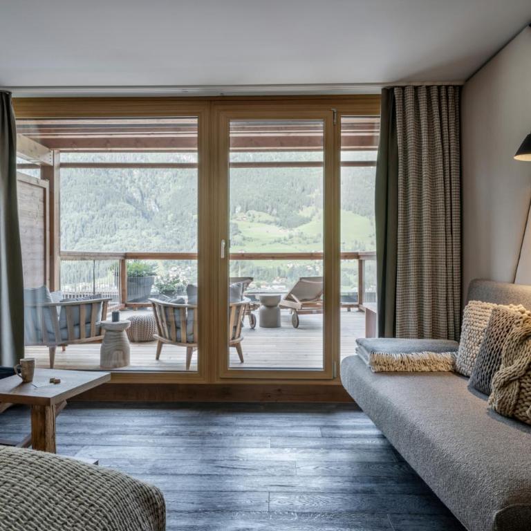 Das.Goldberg - Großes Superior Doppelzimmer mit Balkon - 5