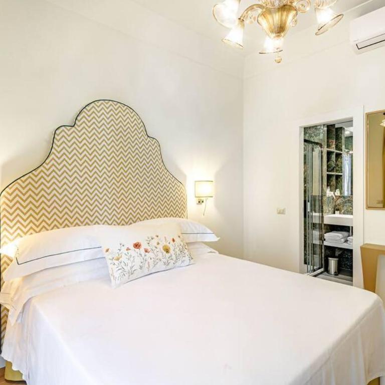 Riboty 10 Suites - Deluxe Doppelzimmer mit Balkon - 31