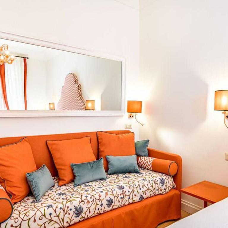 Riboty 10 Suites - Deluxe Dreibettzimmer - 13