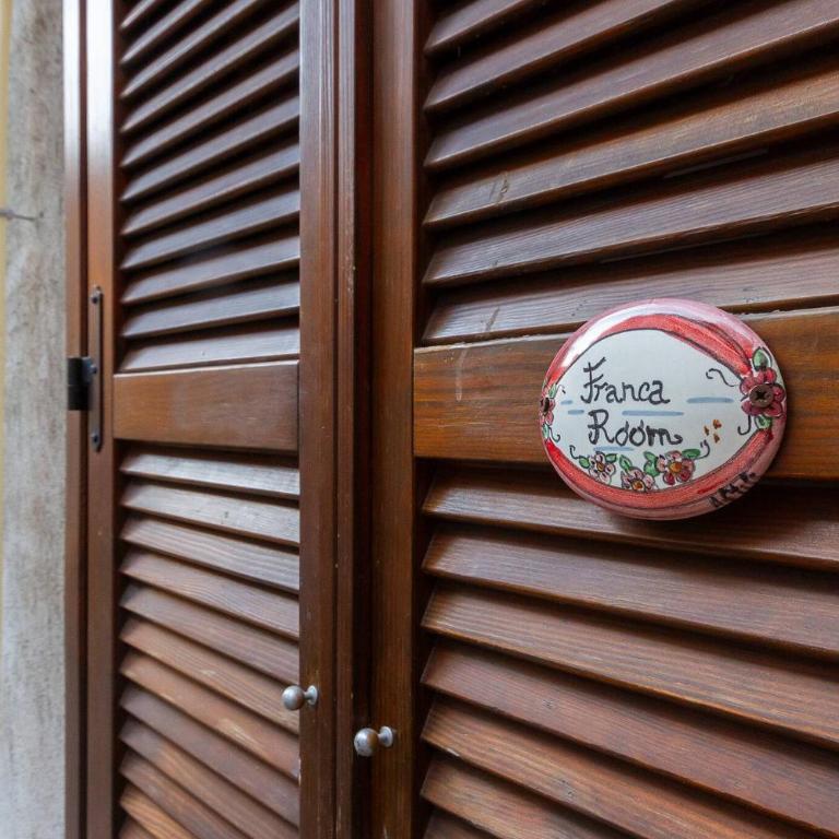 A CASA DI NINNI "Franca room" - Appartamento con 1 Camera da Letto - 2