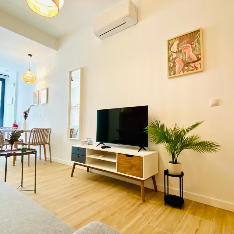 BAJO C - Design & Comfort in Ruzafa SOHO - One-Bedroom Apartment - 3