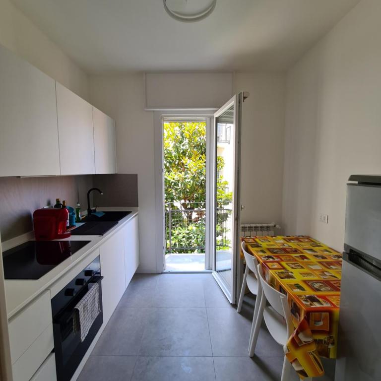 Lido Central Sea & Holiday - Two-Bedroom Apartment - 6