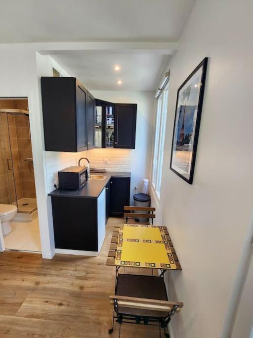 Superbe studio à MONTMARTRE - Apartment mit 1 Schlafzimmer - 9