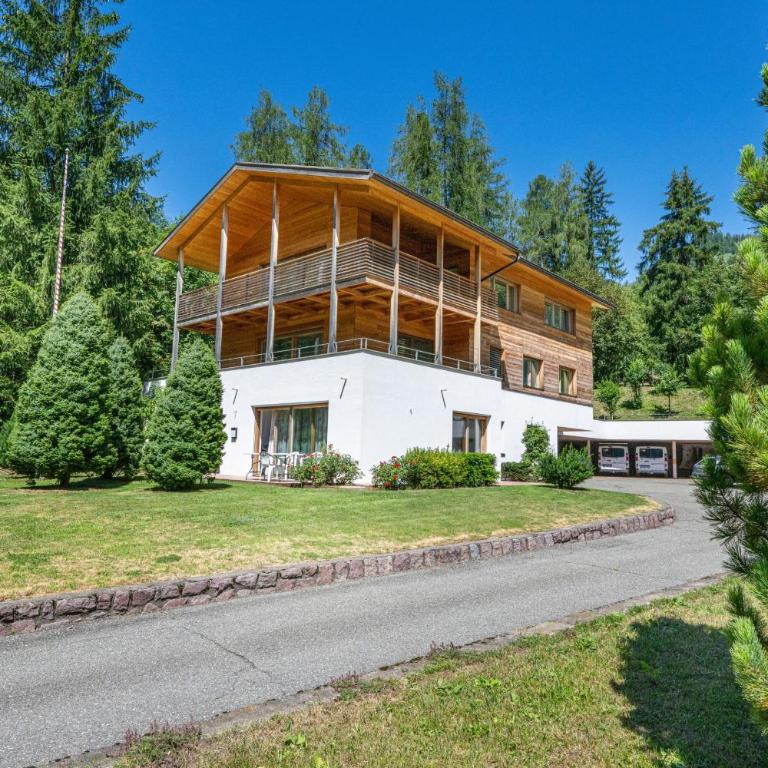 Apartments Villa Jim - Appartamento con 3 Camere da Letto e Giardino - 2