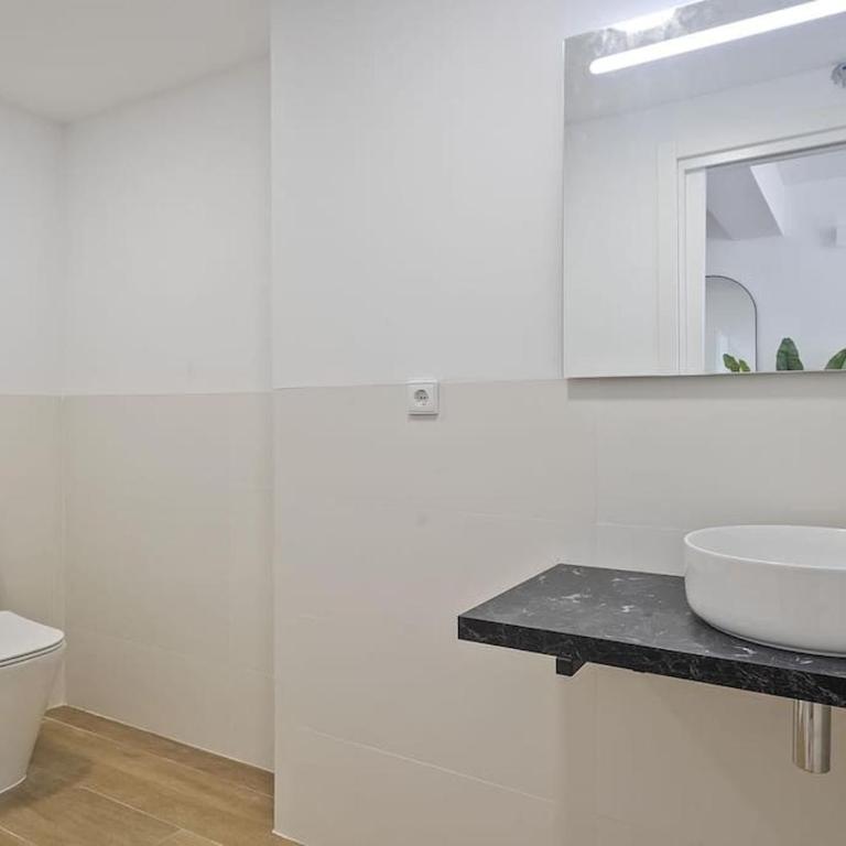 Moderno estudio a 2 minutos de la Playa Sagunto A3 - Apartamento de 1 dormitorio - 13