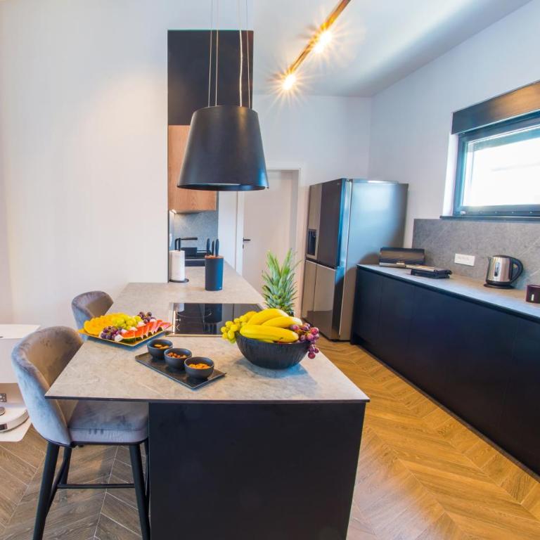 Villa River - Three-Bedroom Villa - 53