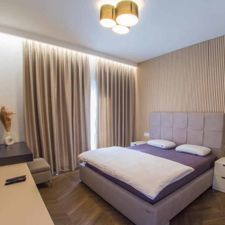 Villa River - Three-Bedroom Villa - 37