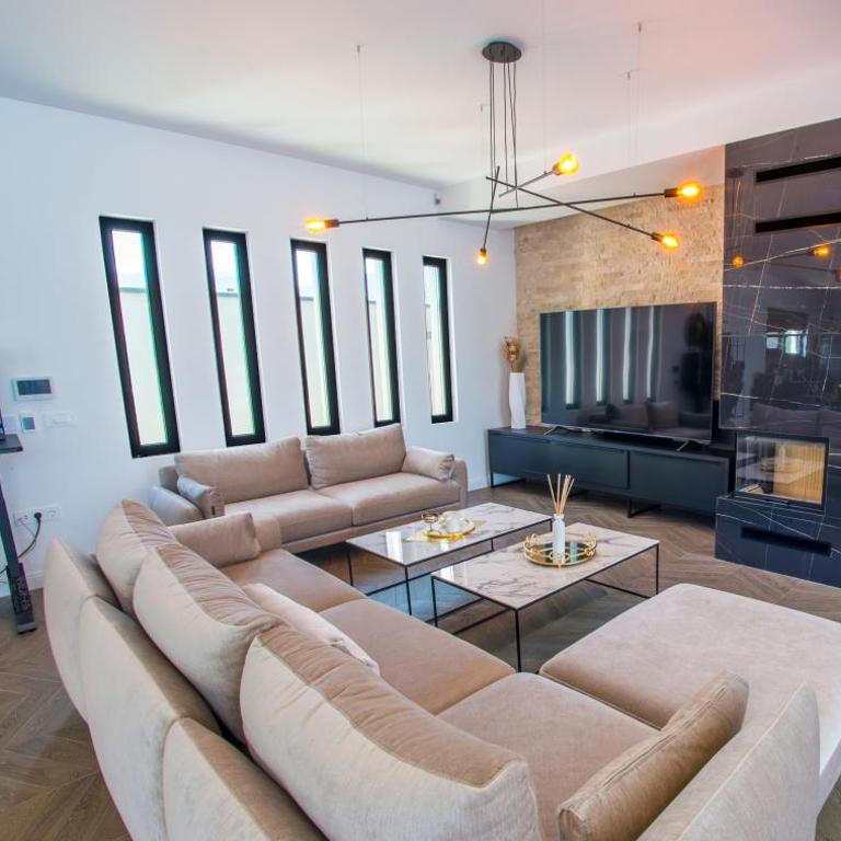 Villa River - Three-Bedroom Villa - 96