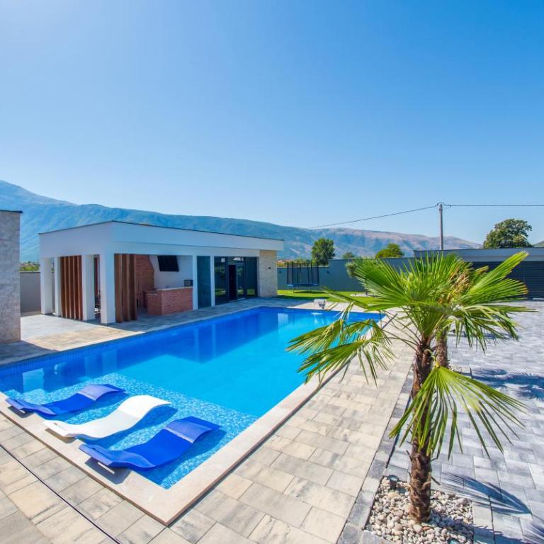 Villa River - Three-Bedroom Villa - 99