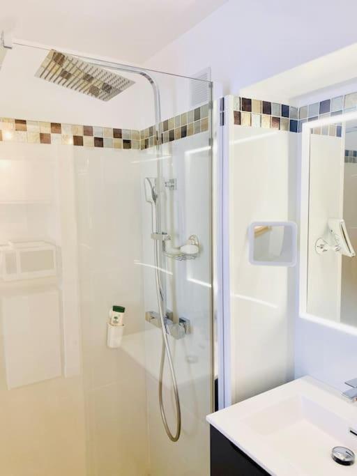VUE Canal Superbe - Piscine - Parking Privé - Climatisation - Apartment - 8