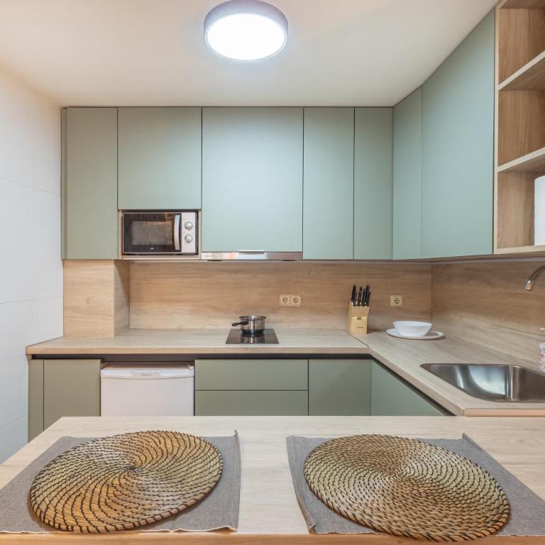 Dreaming Bazán - free parking - Two-Bedroom Apartment - 7