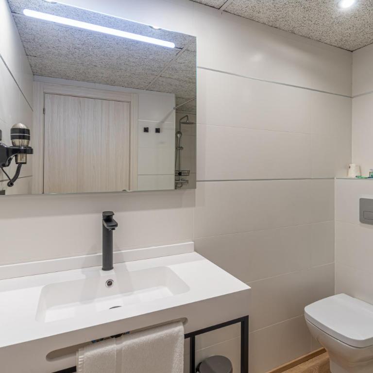 Hotel Costa Brava - Habitación Doble - 3