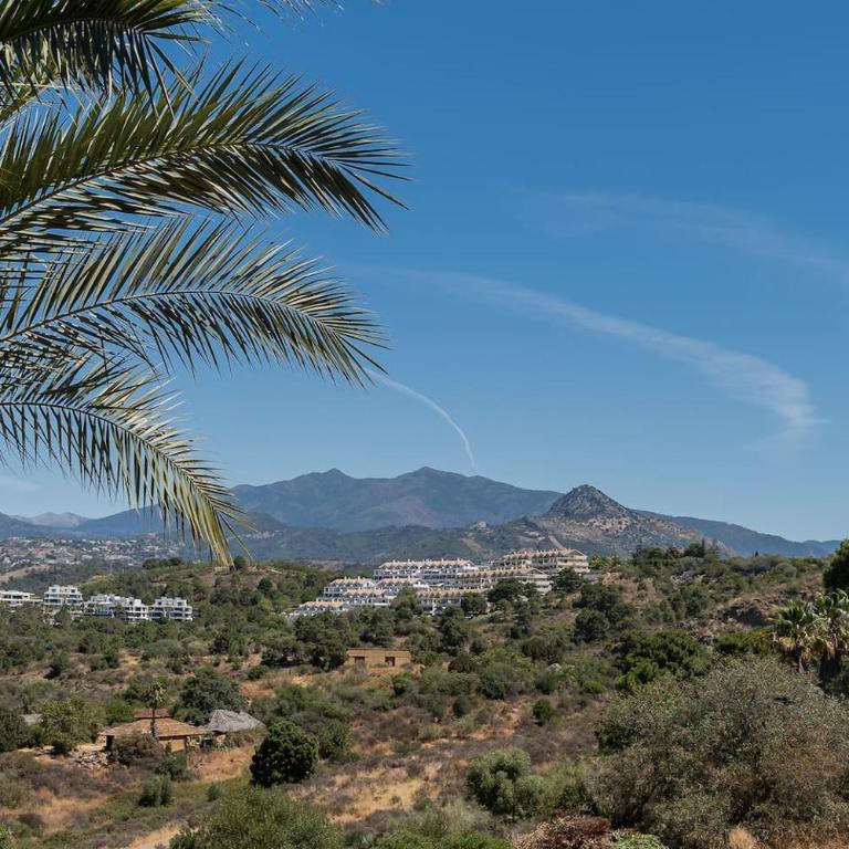 Seaview 2BR Penthouse with Terrace & Pool Access - Apartamento - 35
