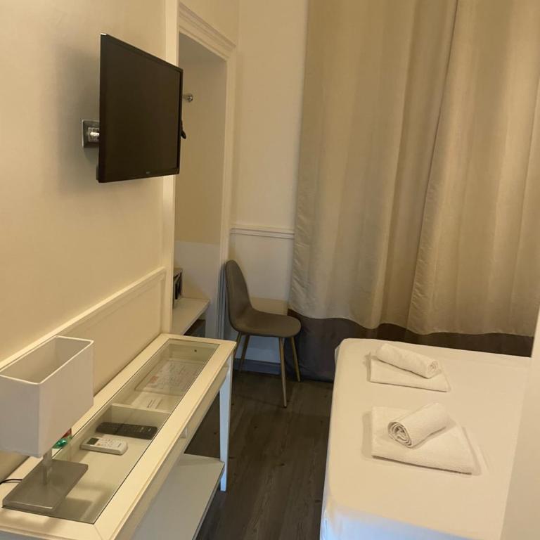 Arts & Rooms - Double Room - 9