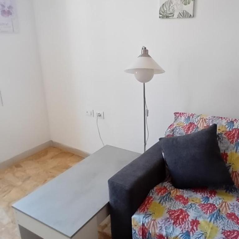 Cosy Apartment - 5 Minutes Walk from Colosseum - Apartment mit 2 Schlafzimmern - 7