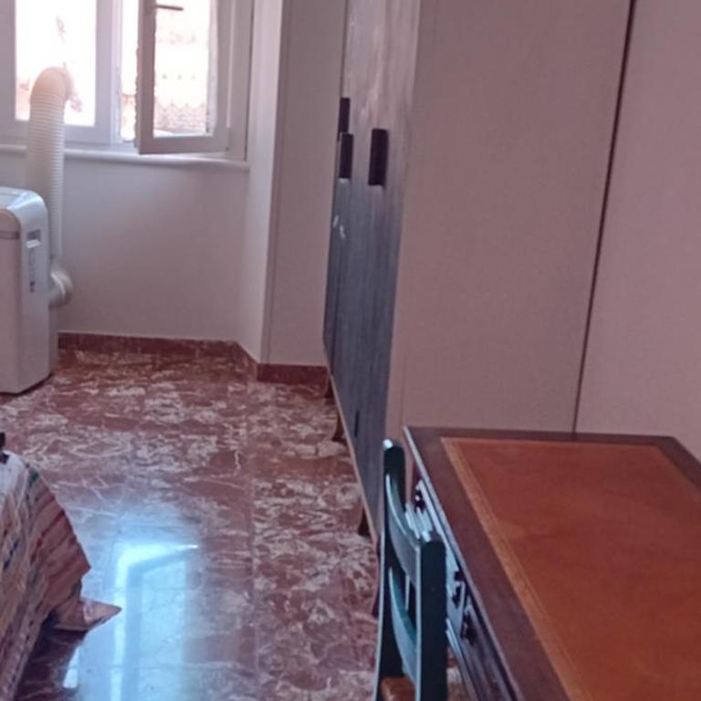 Cosy Apartment - 5 Minutes Walk from Colosseum - Apartment mit 2 Schlafzimmern - 8