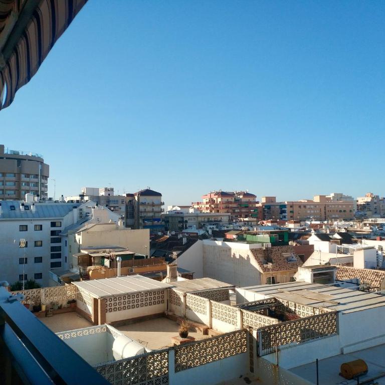 Las Rampas Fuengirola Puerto - Two-Bedroom Apartment with Terrace - 3