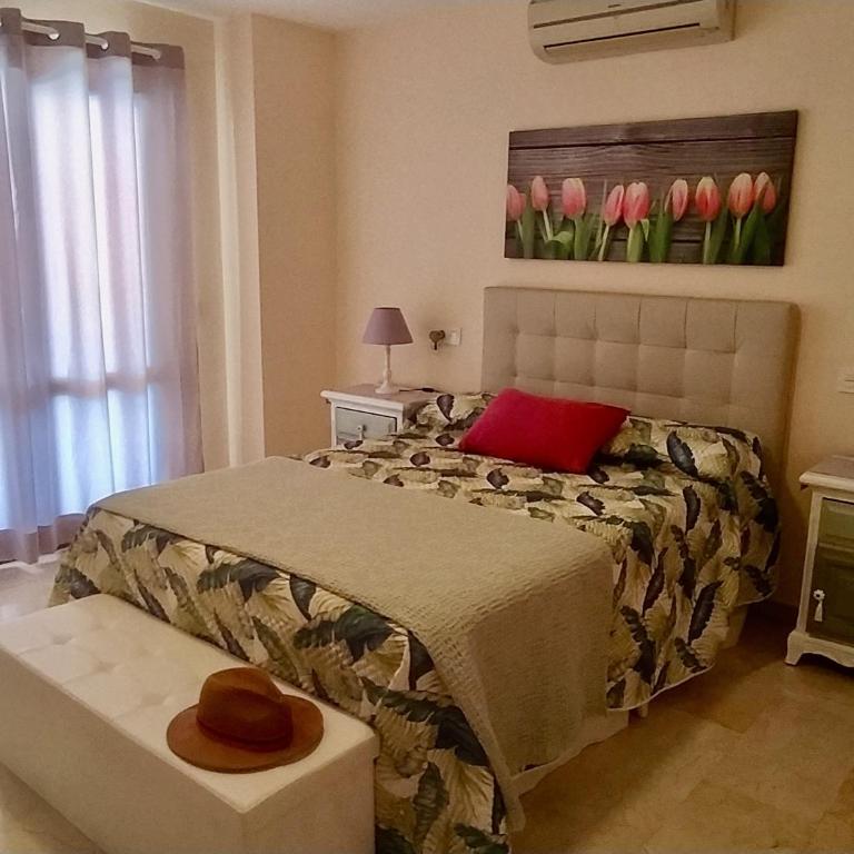 Las Rampas Fuengirola Puerto - Two-Bedroom Apartment with Terrace - 11