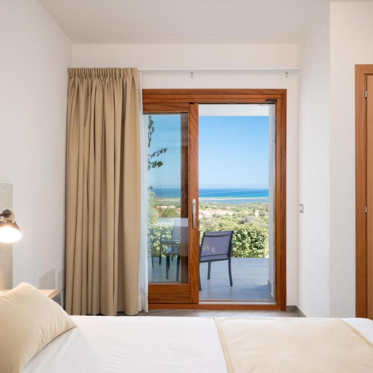 Coro e Bentu Rooms & View - Camera King con Vista Mare - 11