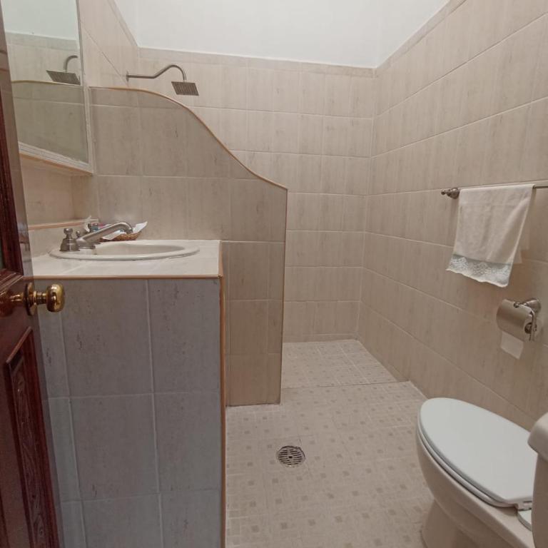 Casa Rosa Amelia - Habitación Doble con baño privado - 7