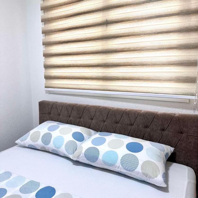 Apartman T&A - Apartman sa 2 Spavaće Sobe i Balkonom - 5