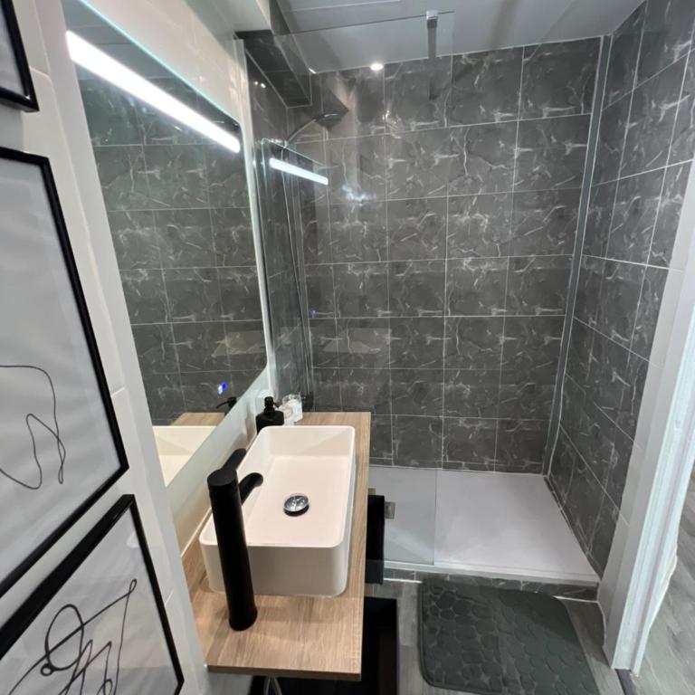 Apartamento en segunda línea de mar - One-Bedroom Apartment - 14