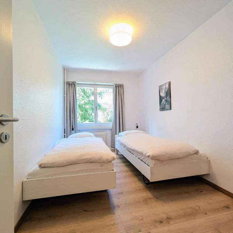Sunny 3-Bedroom Apartment with Balcony & Parking - Apartment mit 3 Schlafzimmern - 19