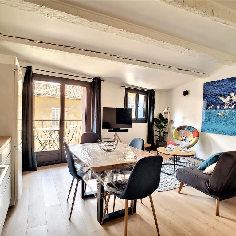 Un balcon, au cœur du village - Apartment with Sea View - 1
