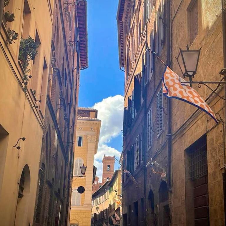 Dimora con finestra sui tetti di Siena - Appartamento con 2 Camere da Letto - 62